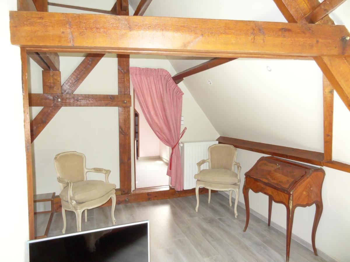Le Chateau Des Eglantines Montignies-le-Tilleul Luaran gambar